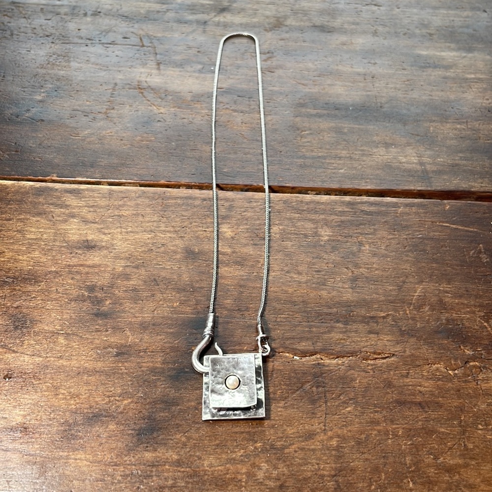 SILPADA x DIDAE Vintage Sterling & Pearl Brutalist / Modernist Hook Clasp - Picture 10 of 16
